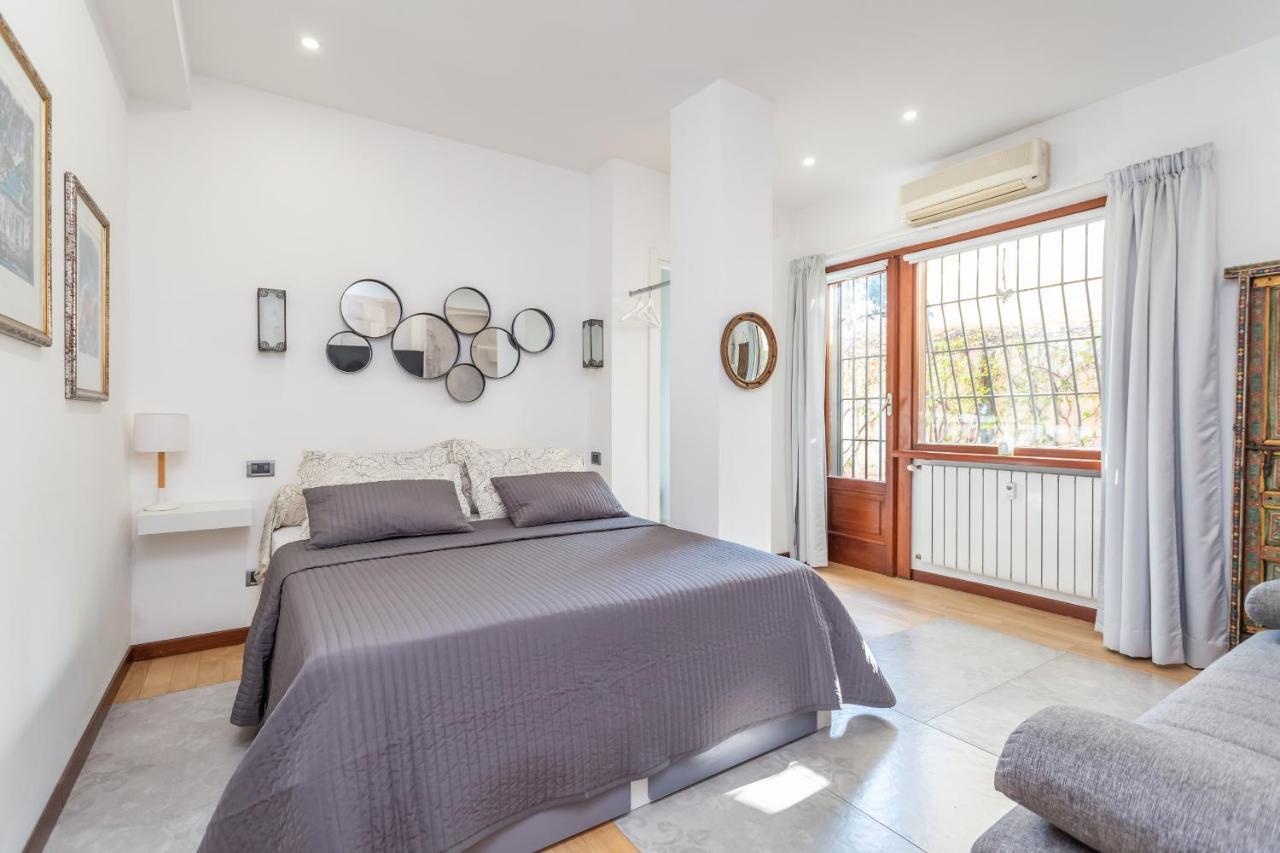 Апартаменты St Peter'S Spacious 4 Bdr With Private Parking Рим Экстерьер фото