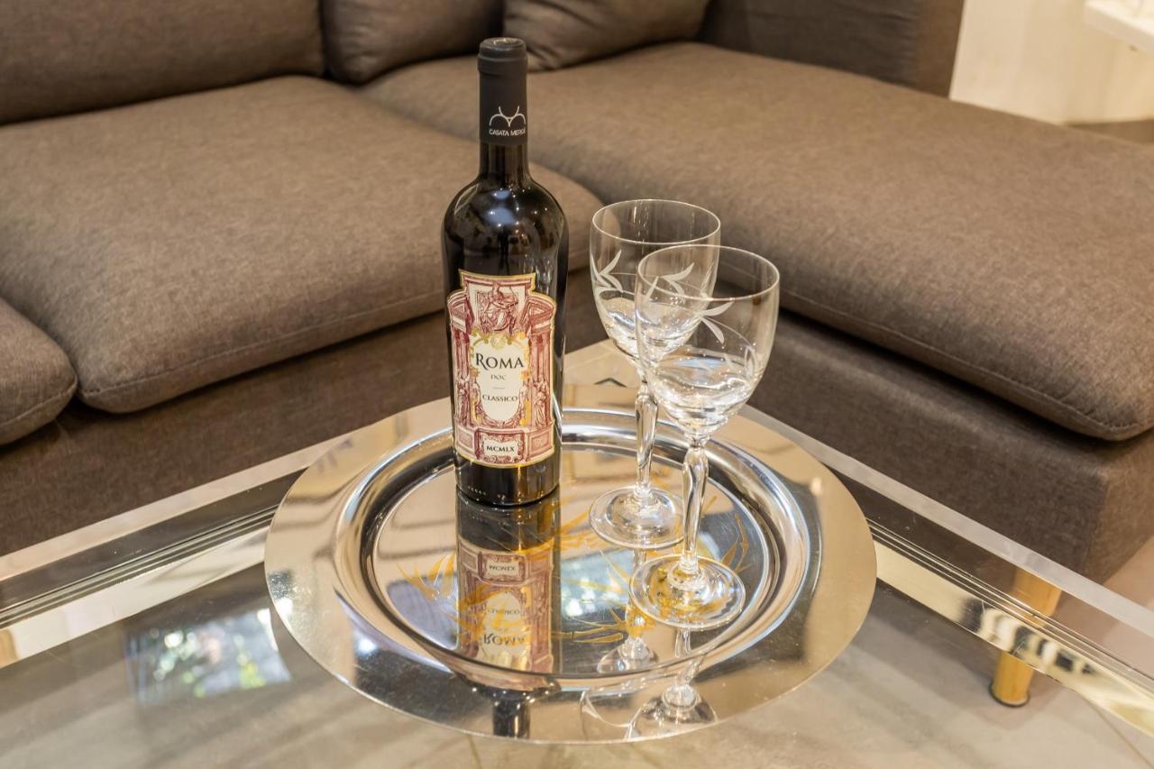 Апартаменты St Peter'S Spacious 4 Bdr With Private Parking Рим Экстерьер фото